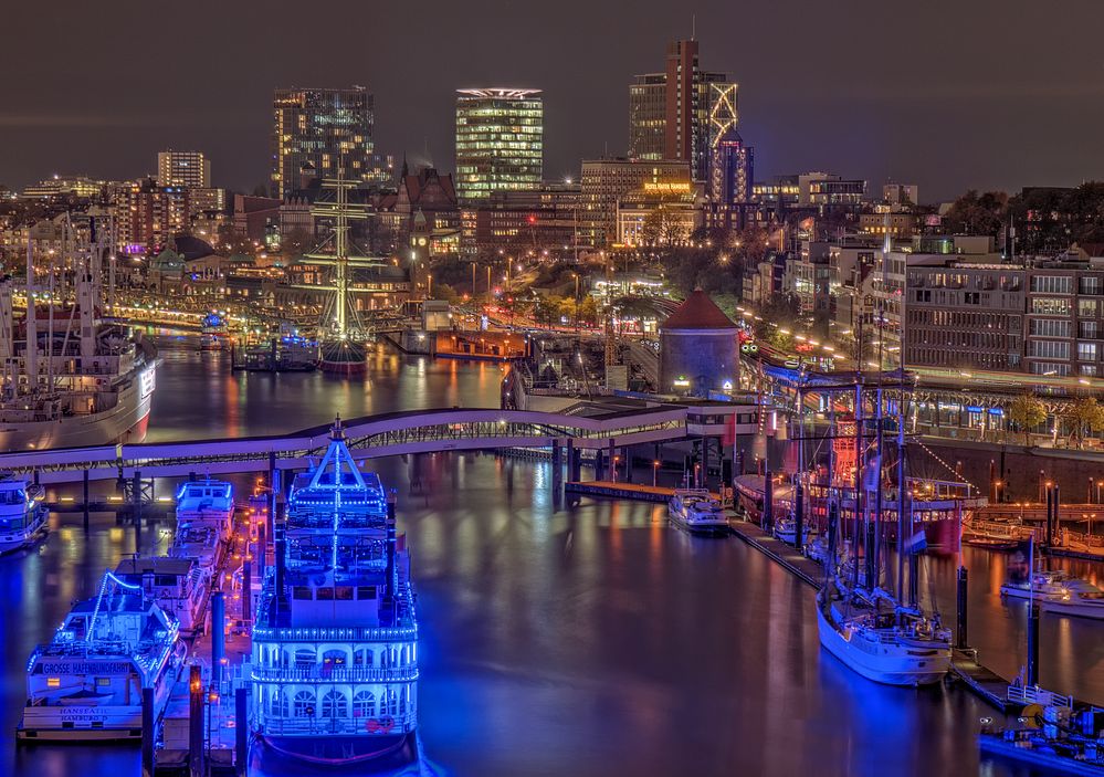 Skyline Hamburg Bild: Unveiling the Enchanting Cityscape