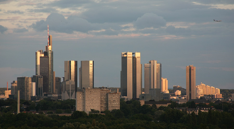 Skyline im Abendlicht