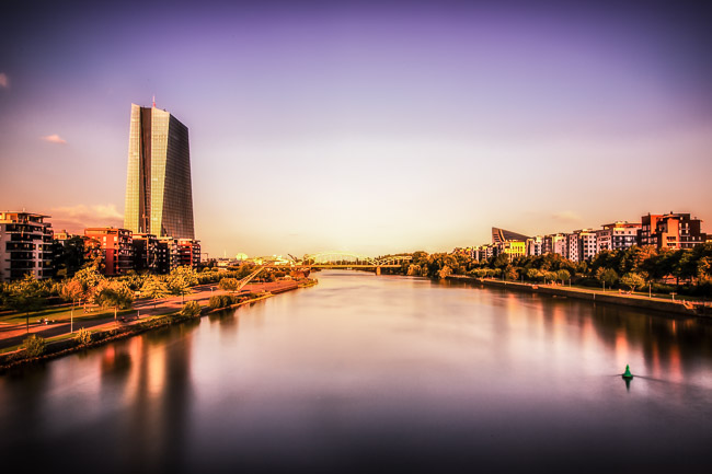 Skyline im Rücken