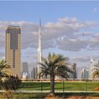 SKYLINE MIT BURJ KHALIFA