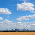 Skyline mit Wolken