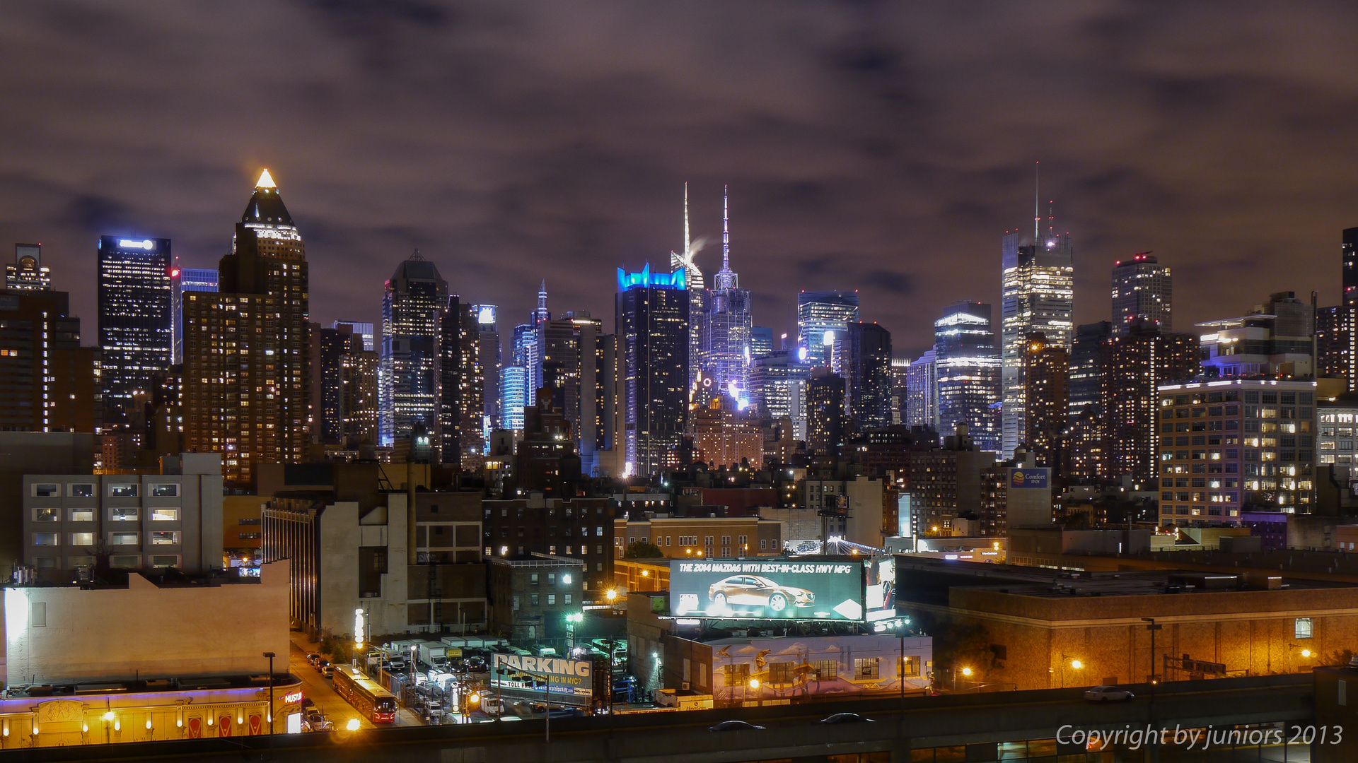 Skyline New York bei Nacht