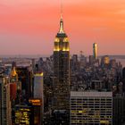 Skyline NYC am Abend mit Empire und Freedomtower