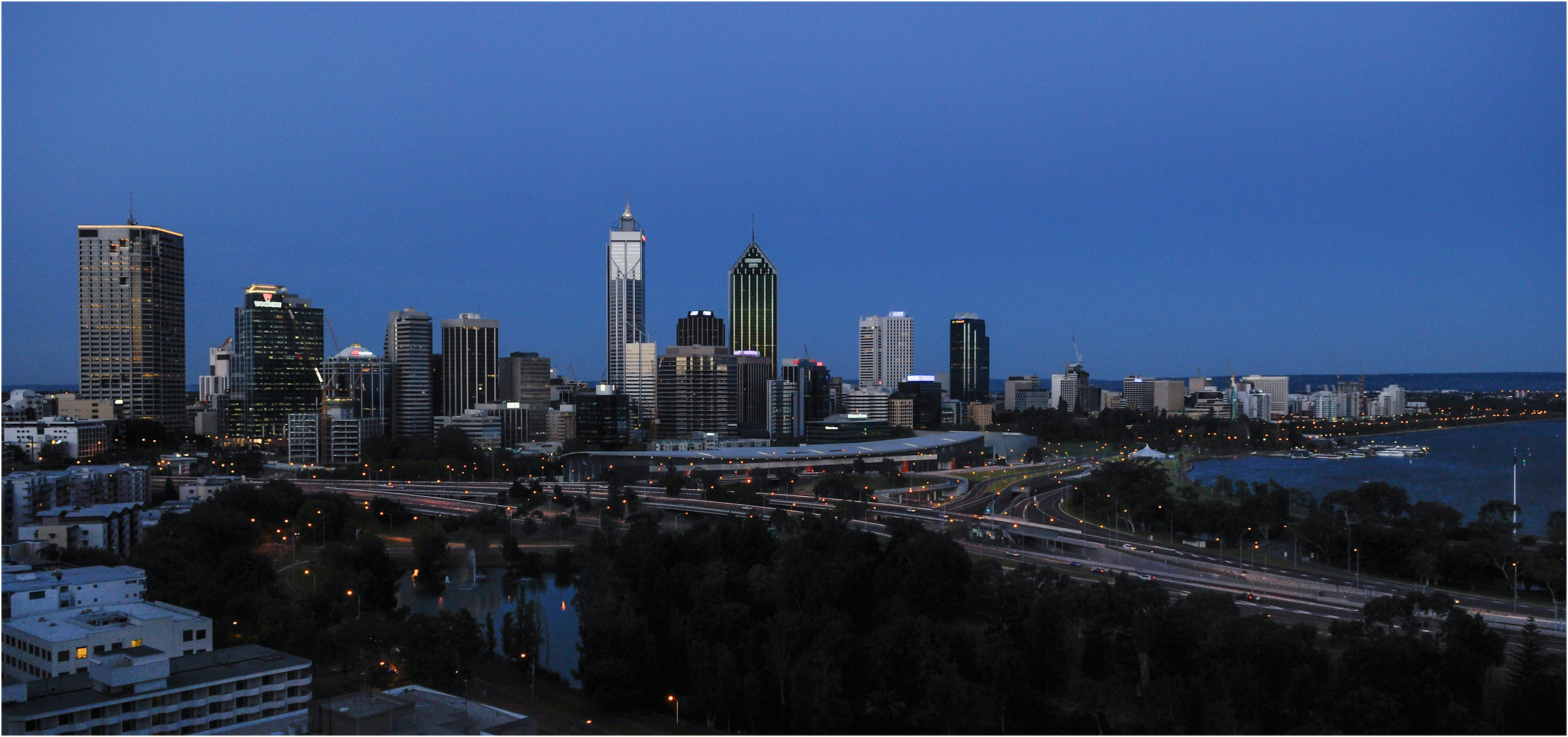 "Skyline Perth" - Ende März 2008