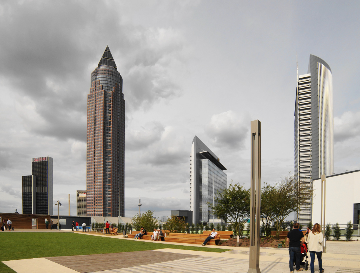 Skyline-Plaza Frankfurt = Dachgarten