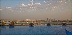 SKYLINE UND MONORAIL VOM ATLANTIS HOTEL