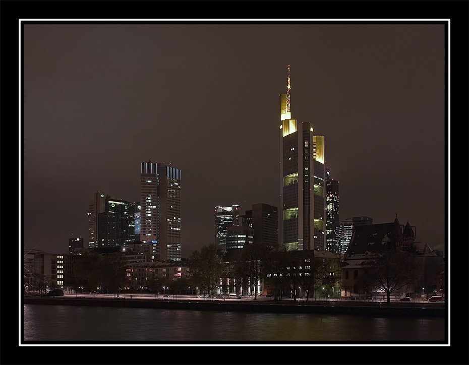 Skyline vom Eisernen Steg aus