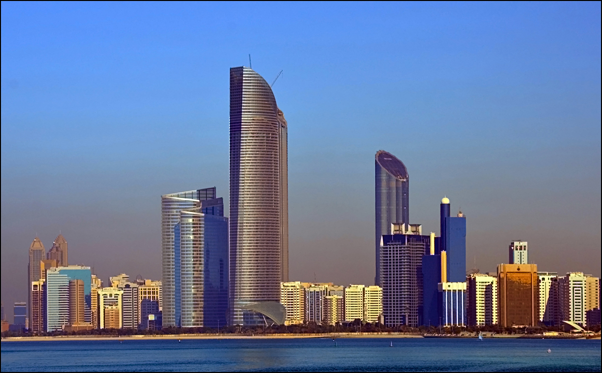 Skyline von Abu Dabi