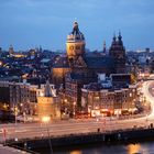 Skyline von Amsterdam bei Nacht