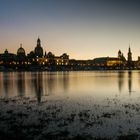 Skyline von Dresden kurz nach Sonnenuntergang