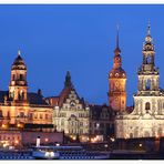 Skyline von Elbflorenz - ohne ("Raum"-) Schiff mit Lichtgeschwindigkeit