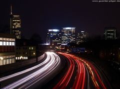 Skyline von Essen in der Nacht