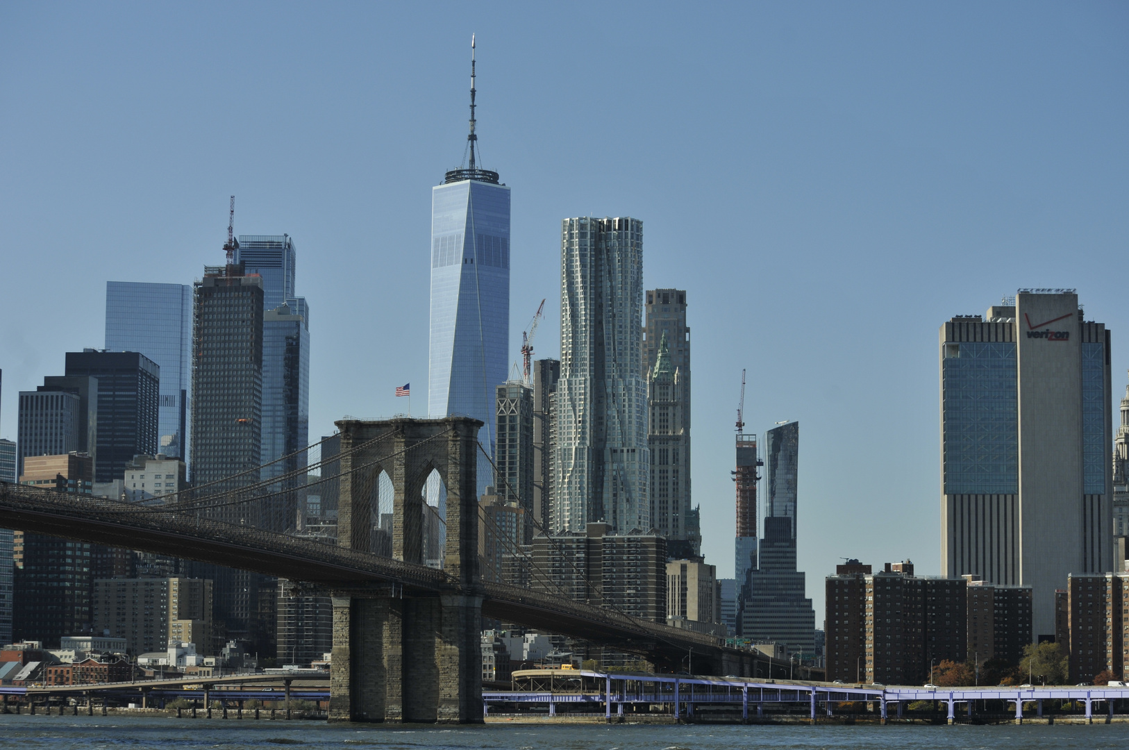 Skyline von Manhattan mit Brooklyn Bridge