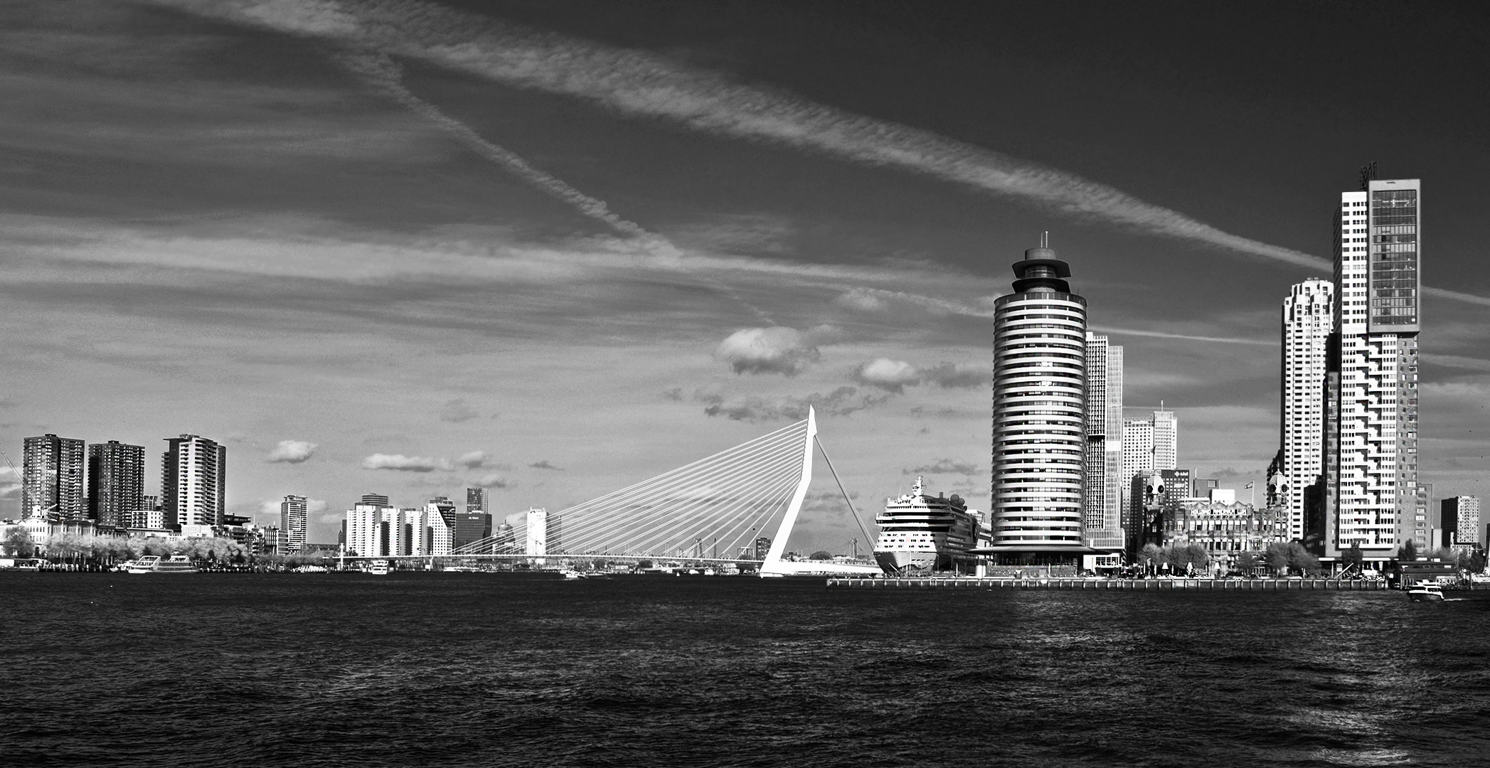 Skyline von Rotterdam.....