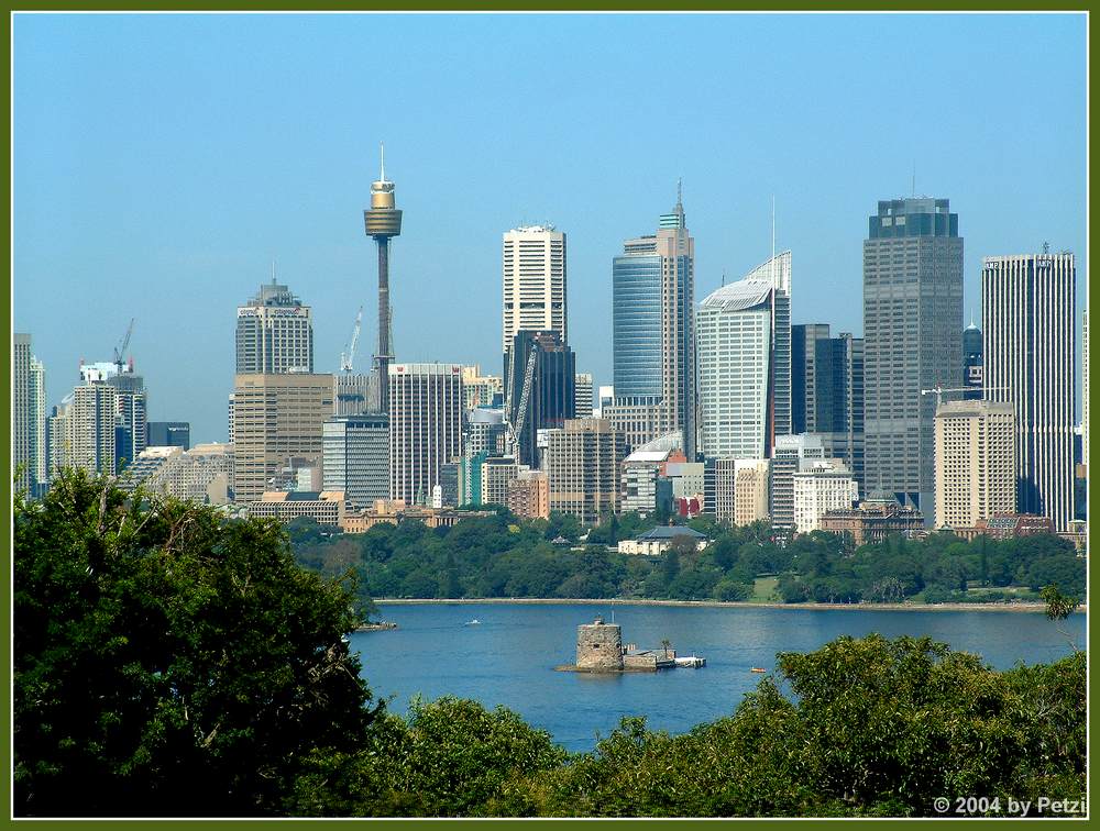 Skyline von Sydney vom Zoo aus gesehen (2)