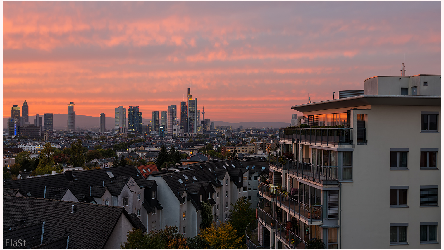 SKYLINEBLICK