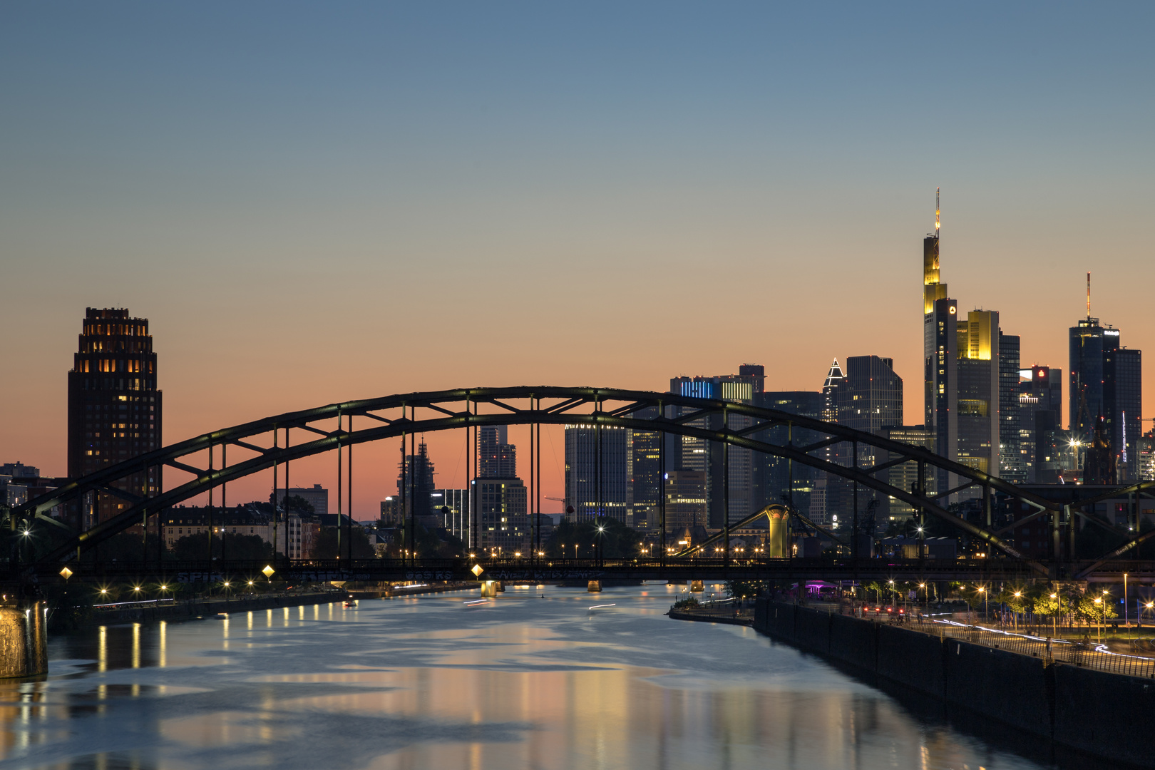 Skylineblick vom Osthafen