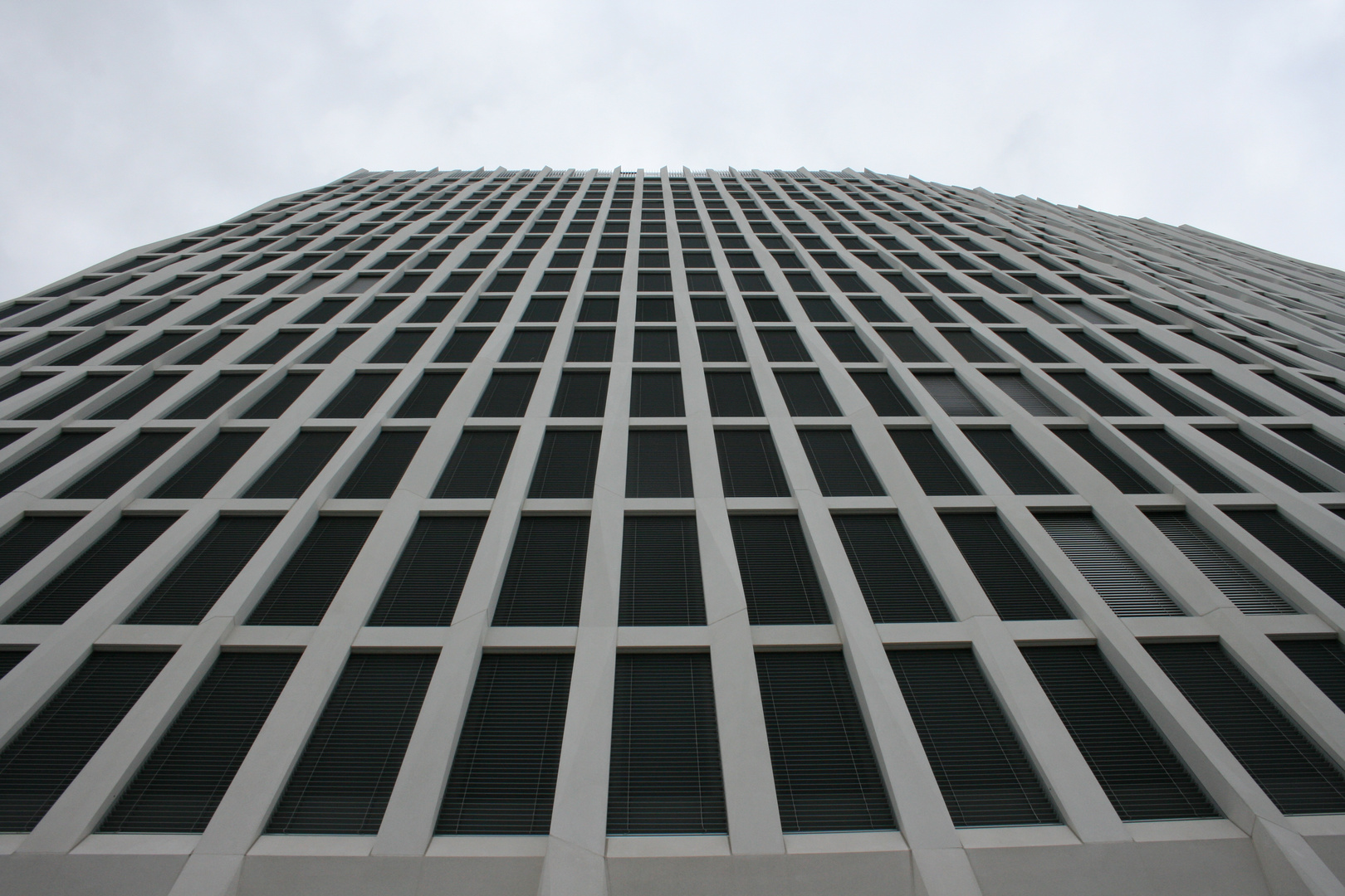 Skyscraper #Hauptbahnhof