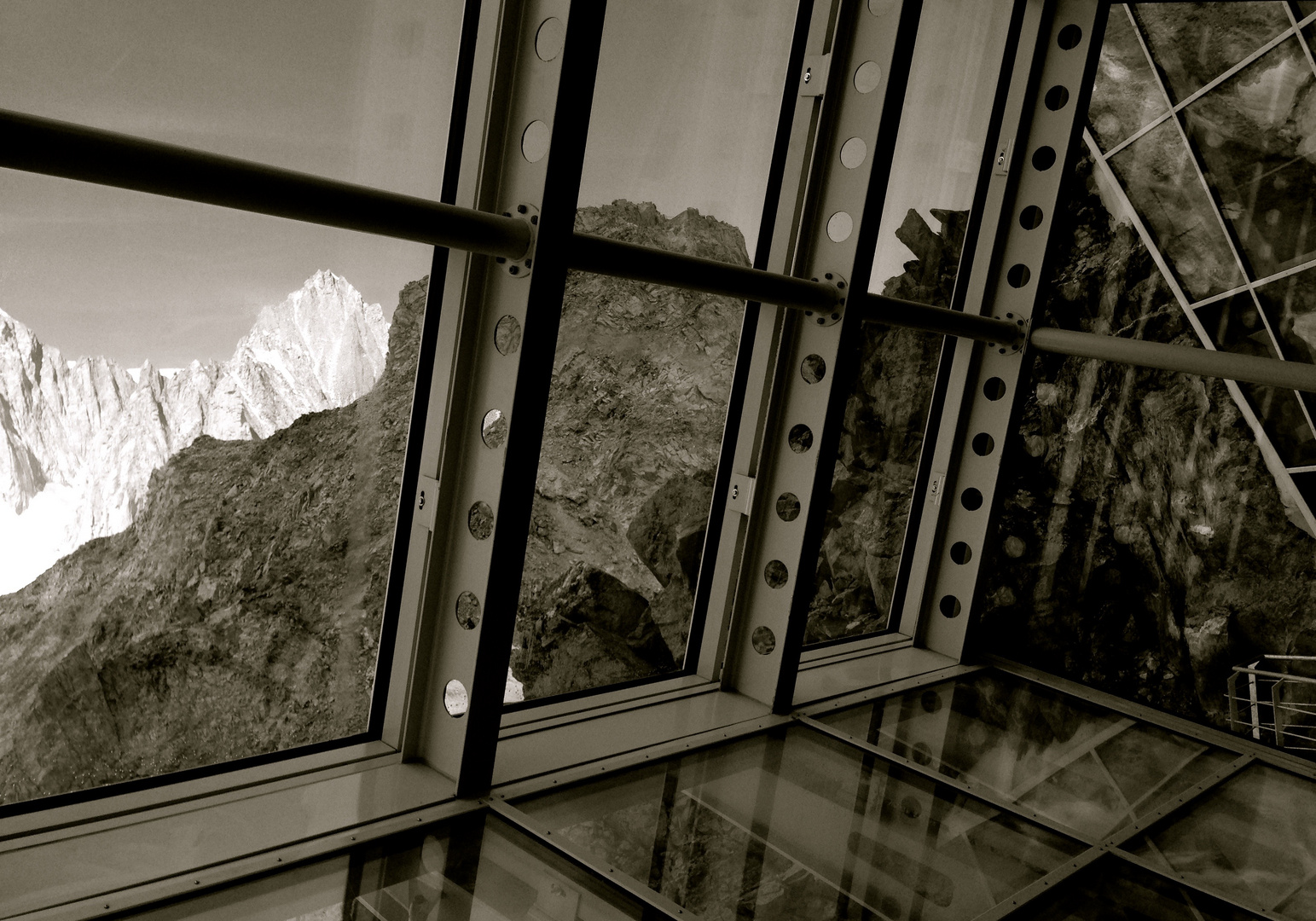  Skyway Monte Bianco