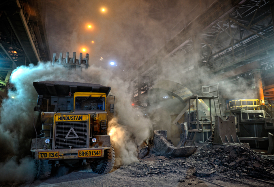 slag loading on a dump truck