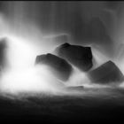 ÍSLAND, Svartifoss in der Nacht