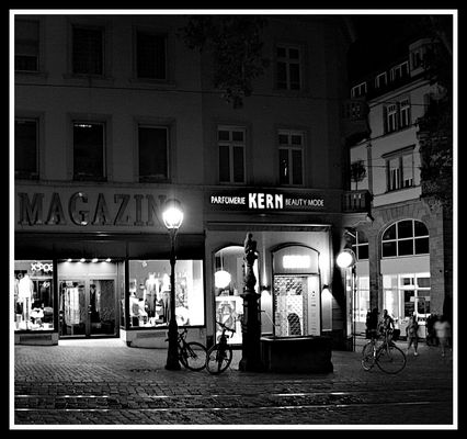 - - Sleepy midtown - -