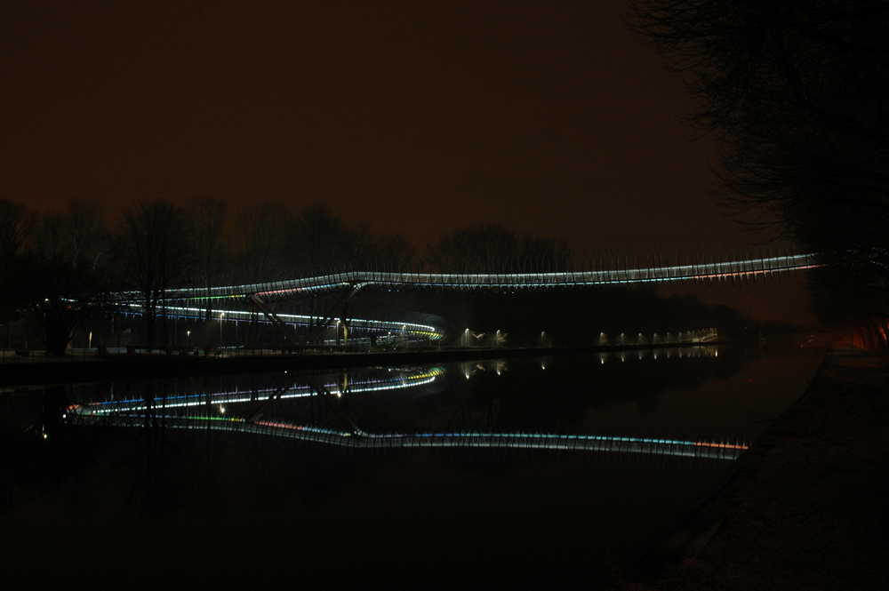 Slinky Bridge NRW Oberhausen Kaisergarten 001