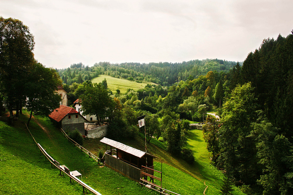 SLOVENIJA...