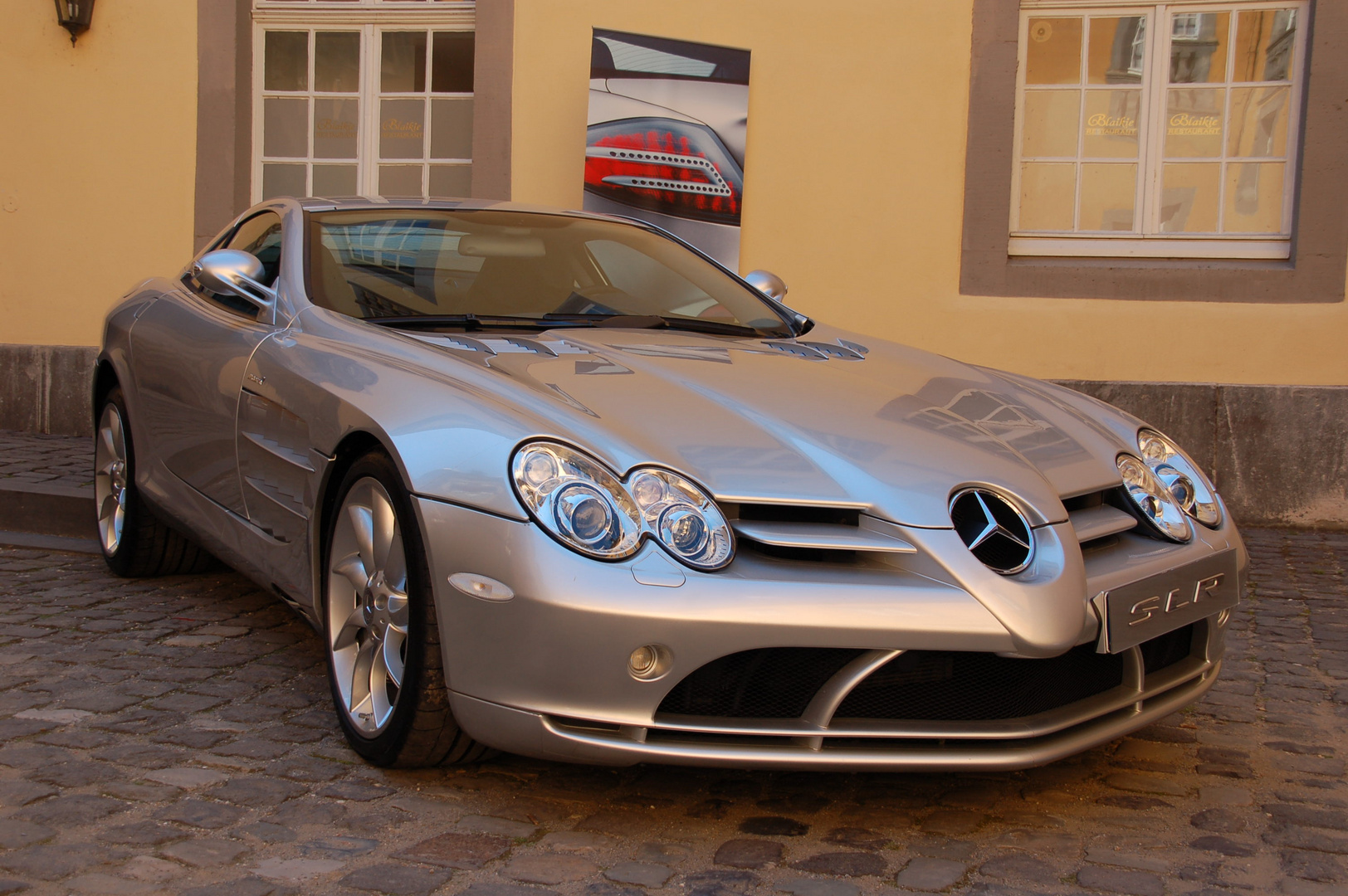 SLR