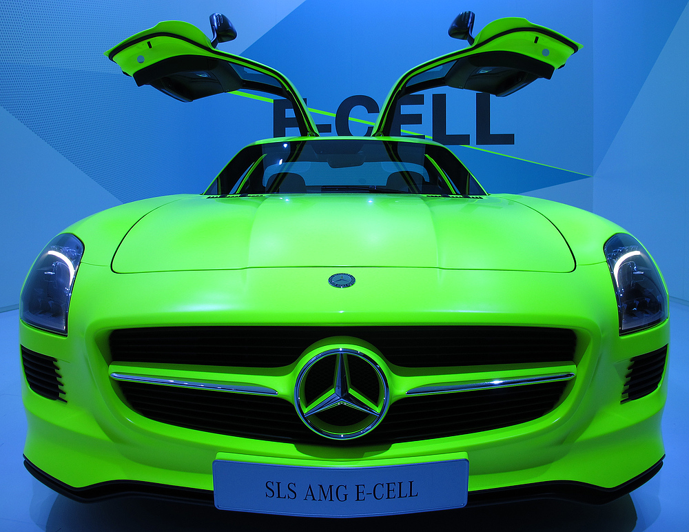 SLS AMG E-CELL