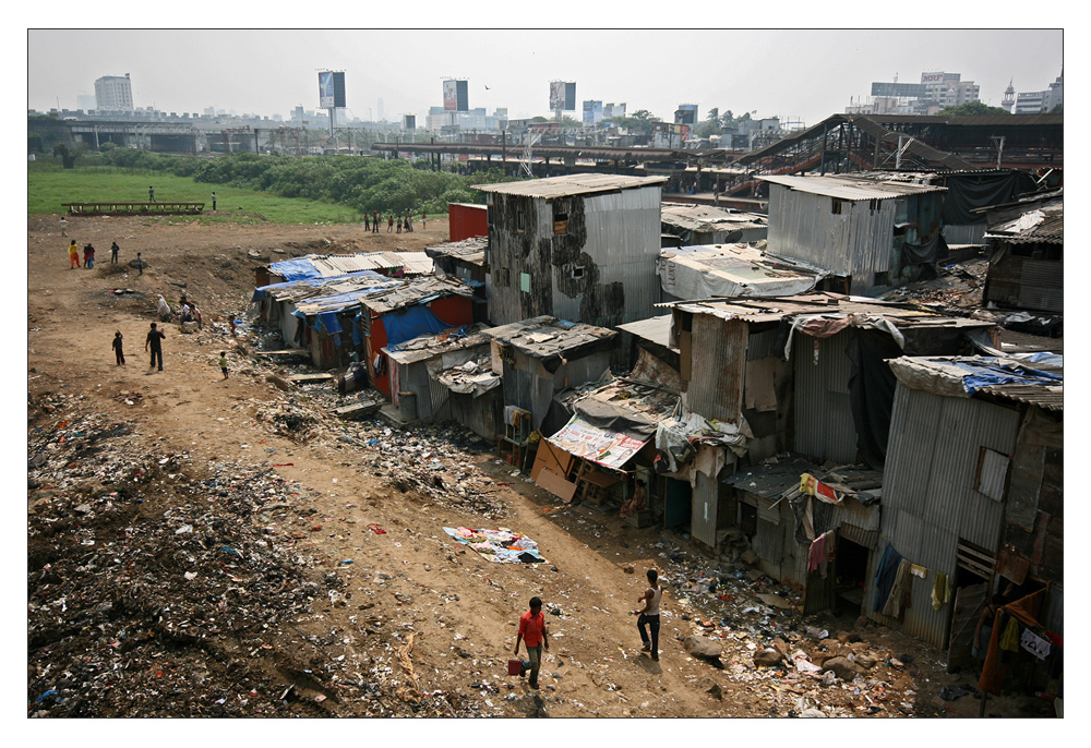 Slum near Bandra Station | Mumbai, India