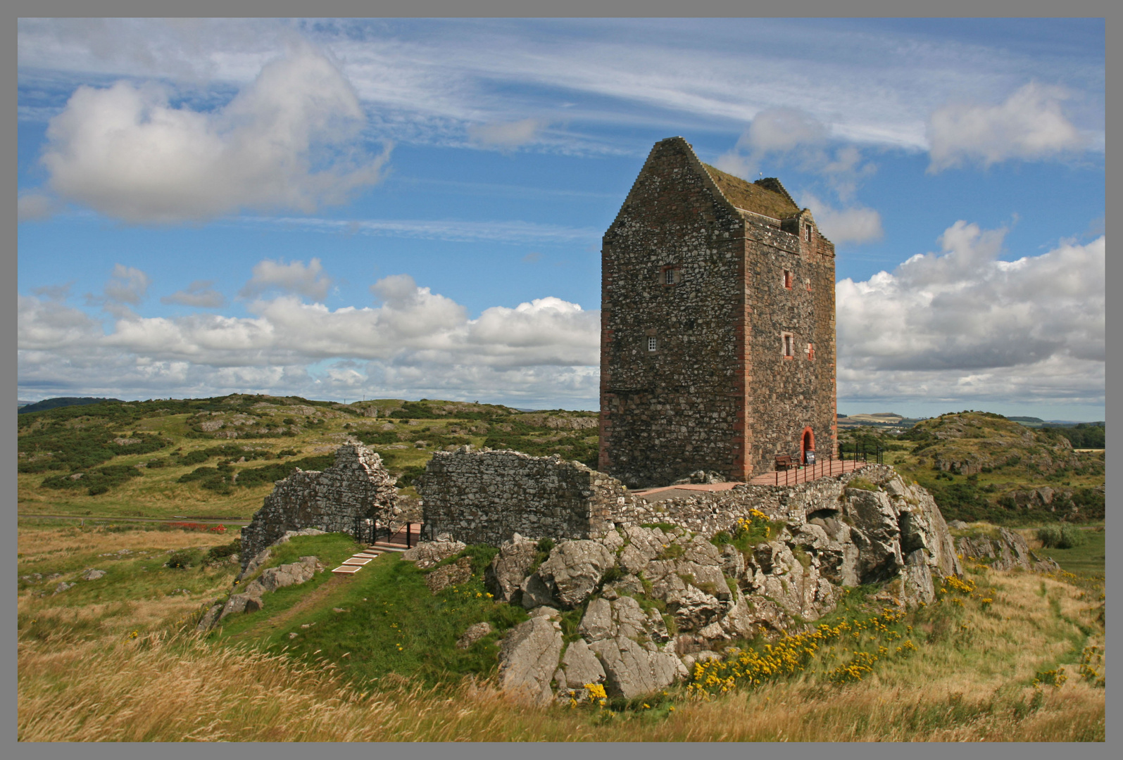 Smailholm Tower 7A