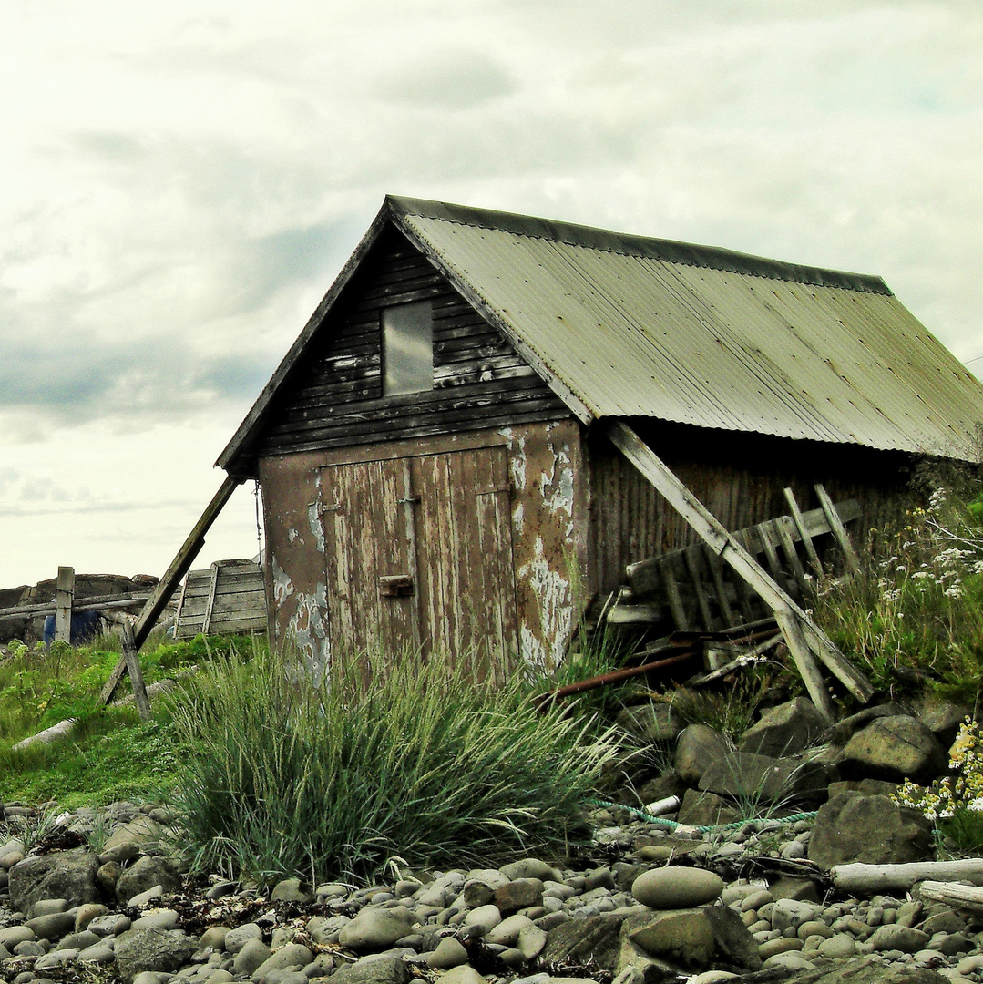 Small Hut (Iceland)