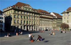 Small Talk vor dem Bundeshaus