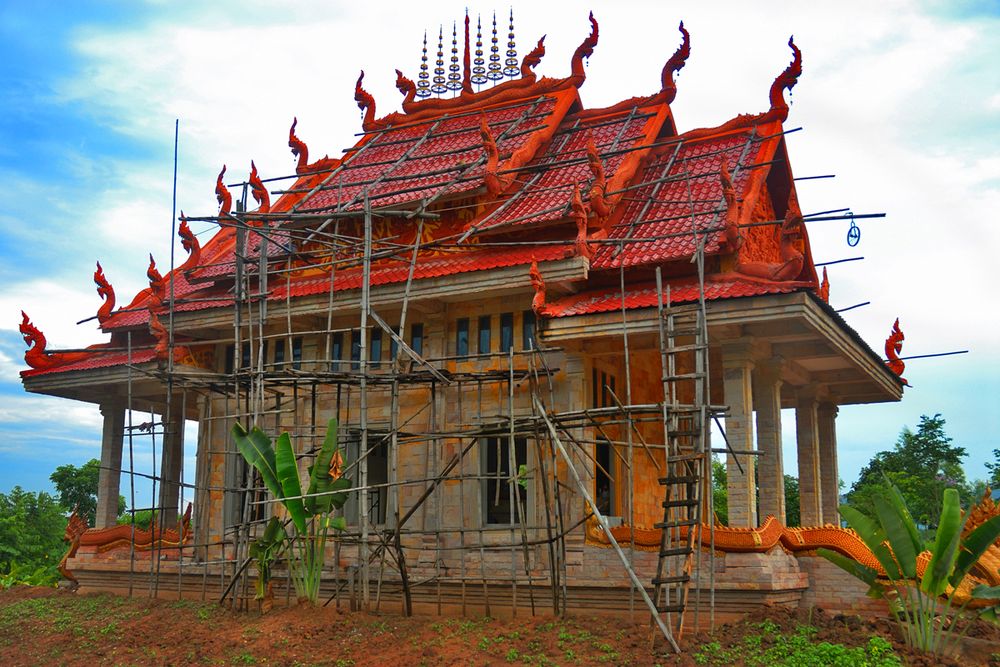 Small Wat in construction