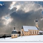 S.MARINUS KAPELLE IN IRSCHENBERG MIT DRAMATISCHEM HIMMEL