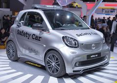 smart fortwo Brabus Safety Car