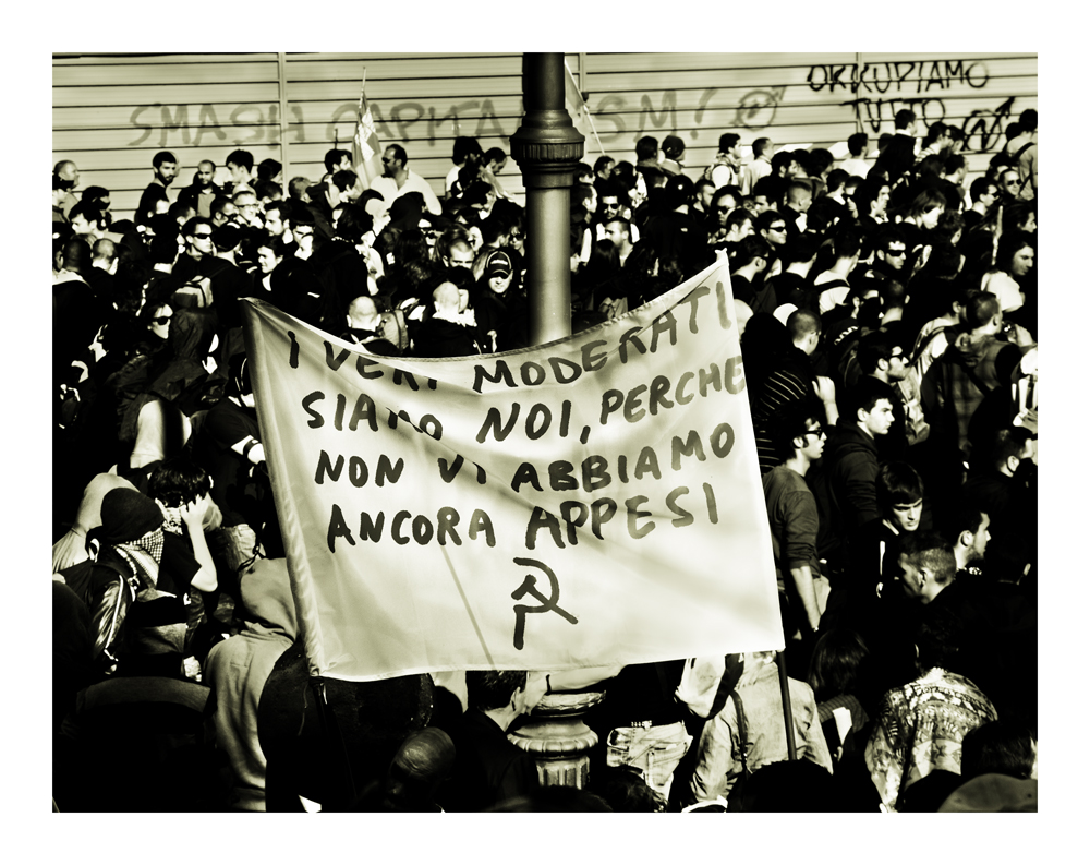 " SMASH CAPITALISM ! " - Rome 15 October 2011