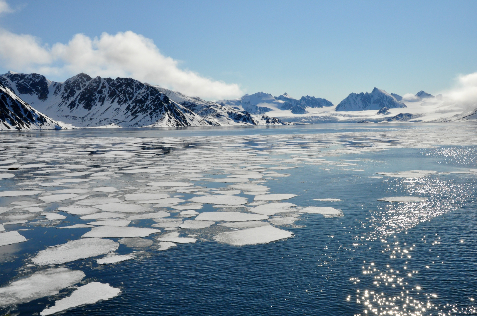 Smeerenburgfjord / Spitzbergen