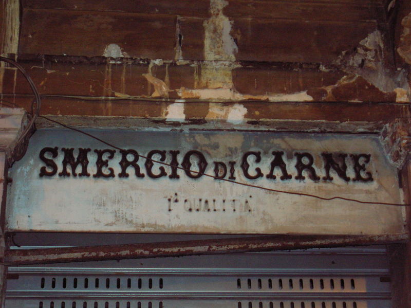 smercio di carne