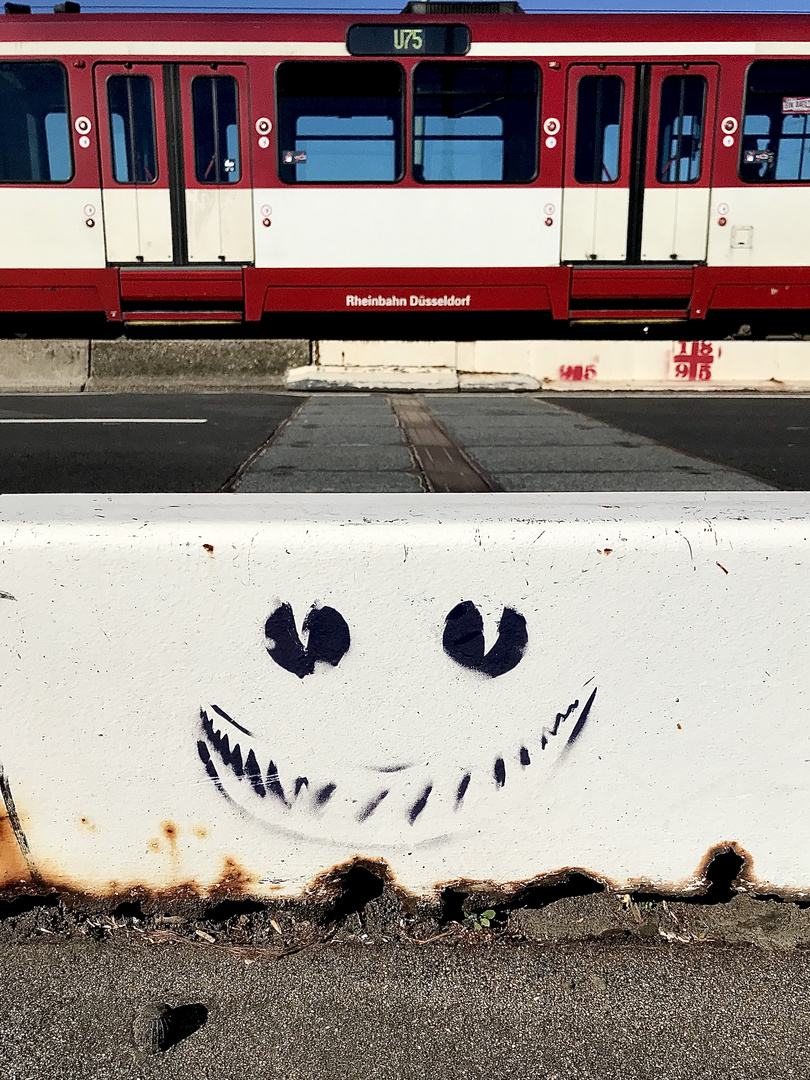 Smiley und Bahn