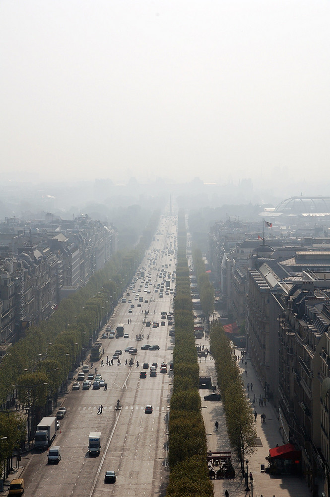 Smog über Paris