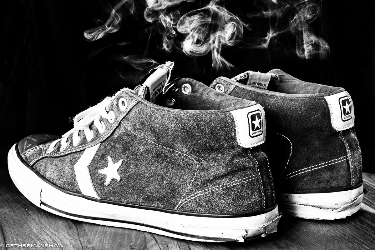 Smoking Converse Chucks