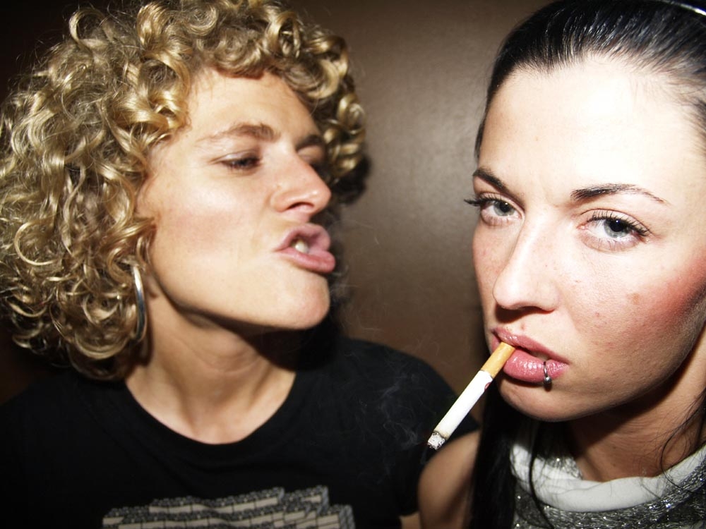 smoking ladies