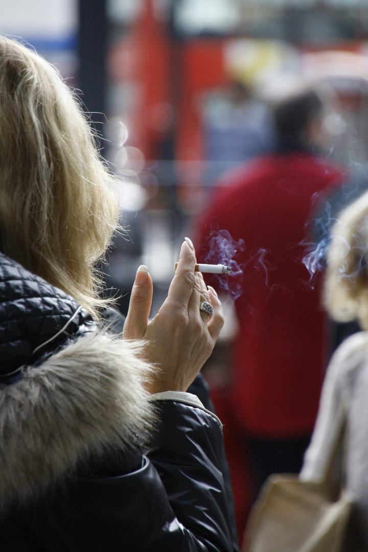 smoking lady