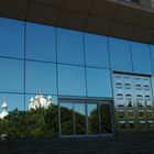 Smolny in the mirror / Smolny im Spiegel