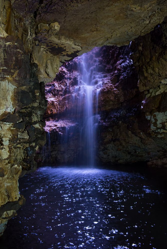 Smoo Cave near Durness, Scotland von Alexander Granat 