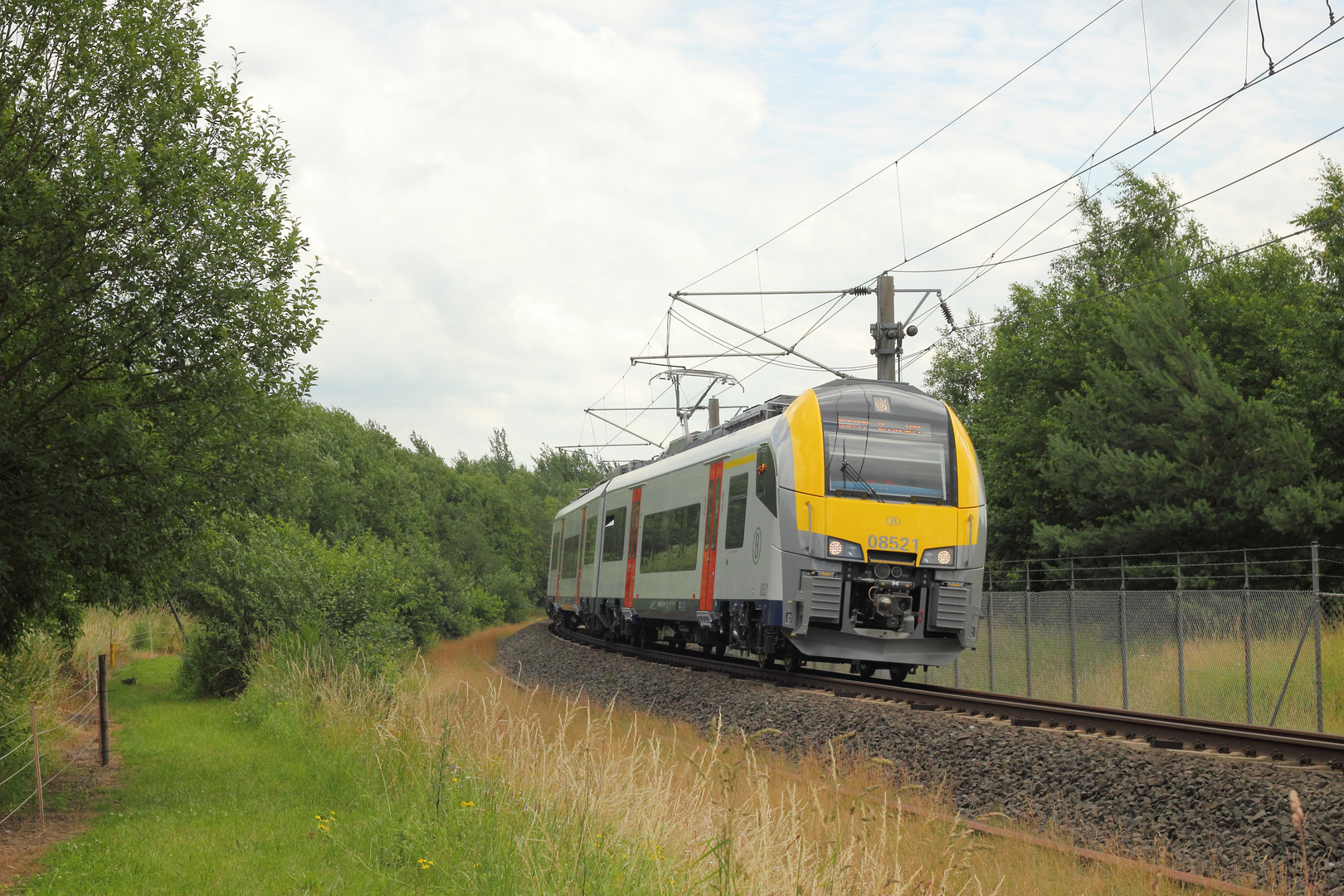 SNCB 08521 auf dem großen Ring