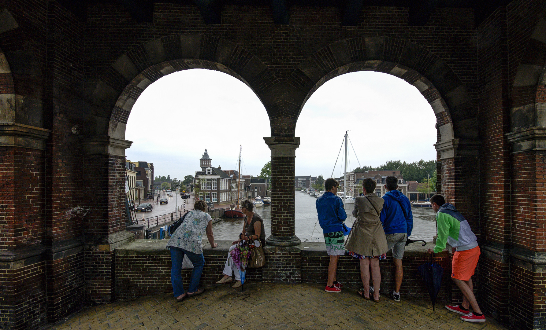 Sneek - Gate Waterpoort - de Kolk - 06