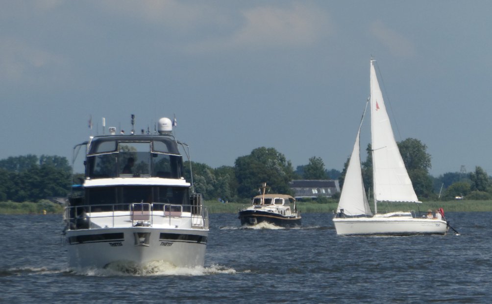 SNEEKERMEER
